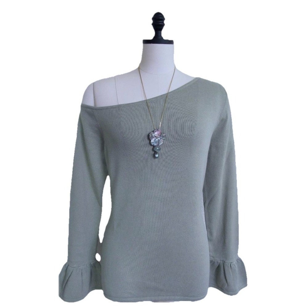 New THE DROP Asymmetric Sweater Top Medium GreenTea Ruffle Sleeve Bare Shoulder